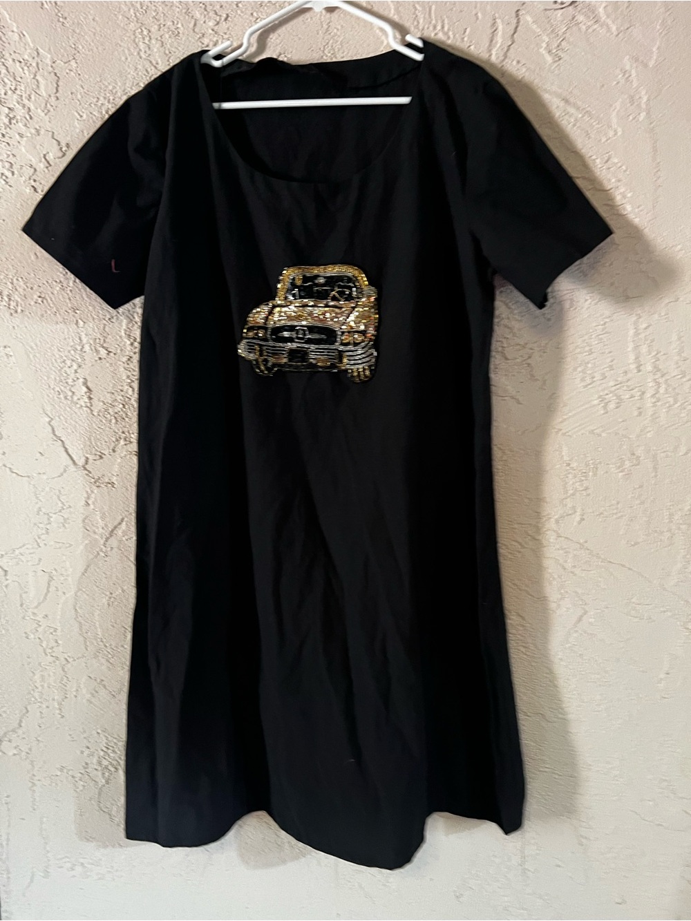 Black Short Sleeve Dress with Gold Sequin Car Accent